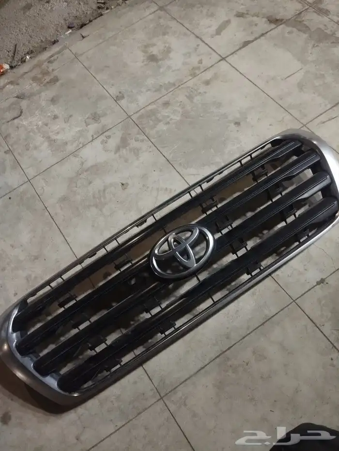 للبيع شبك جيب جكسار اصلي وكاله مستخدم من2008الى2011 2