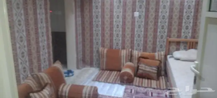 للايجار الشهري او السنوي استراحه صغيره مؤثثه و مفروشه 4