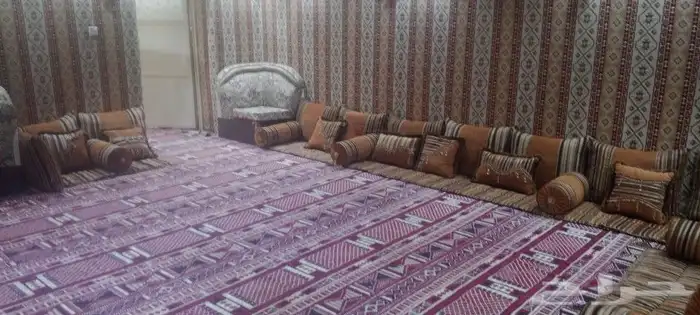 للايجار الشهري او السنوي استراحه صغيره مؤثثه و مفروشه 1