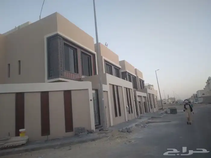 للبيع فلل في العزيزيه الخبر حي الشراع مودرن ممتاذه 1