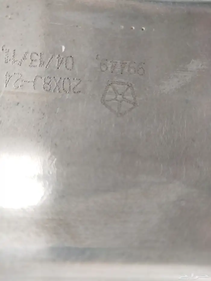 جنوط بولت موستنج مقاس 18 اصلي وكالة موستنق 9