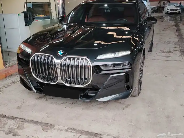 صيانة بي ام دبليو 2025 5