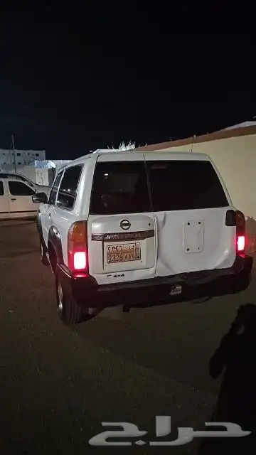 نيسان سفاري 5