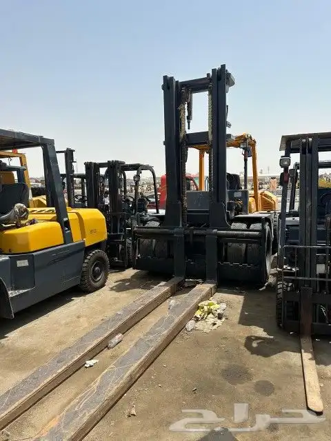 للإيجار رافعة شوكية جي سي بي تلكسوب بوم لودر تلي هندر 3