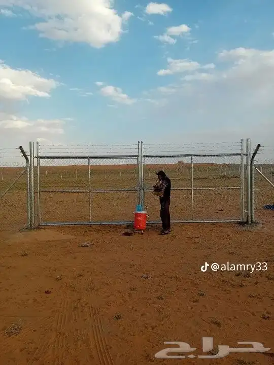 السلام عليكم ورحمه الله وبركاته مقاول شبوك مزارع استراحات 7