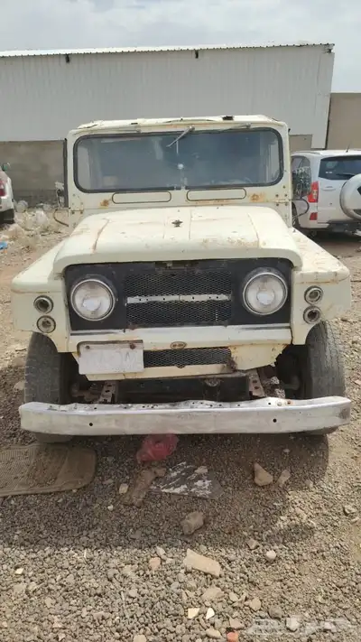 جيب نيسان للبيع كامل تراث 0
