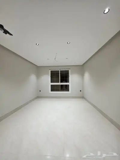 شقق فاخرةتحت الإنشاء بالعزيزيةالشماليةموقع مميزاستثماري سكني 3