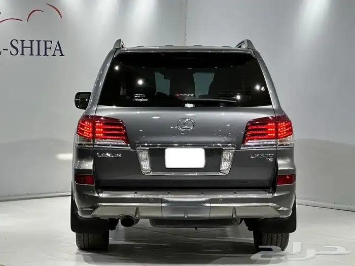 لكزس LX570 فل كامل 2014 9