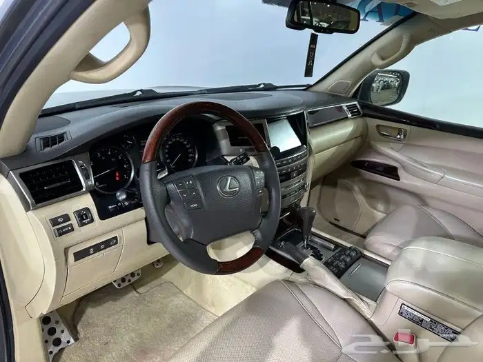 لكزس LX570 فل كامل 2014 11
