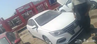 ام جي للبيع مستعمله شبه جديد انجليزيه 2