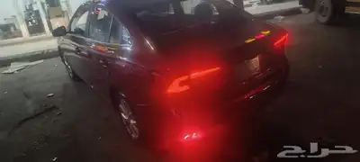 ام جي للبيع مستعمله شبه جديد انجليزيه 11