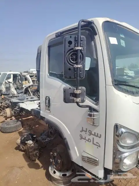قطع غيار دينات ايسوزو موديل 2016 تشليع الحمدانيه علب دركسون 3