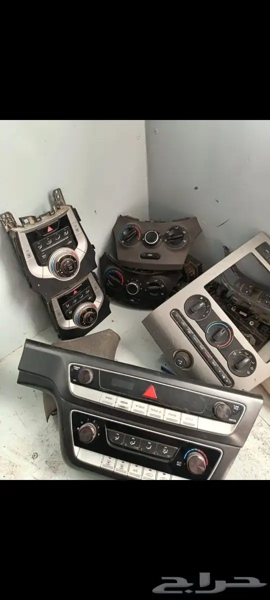 يوجد لدينا جميع مفاتيح المكيف سوناتا النترا اكسنت H1 0