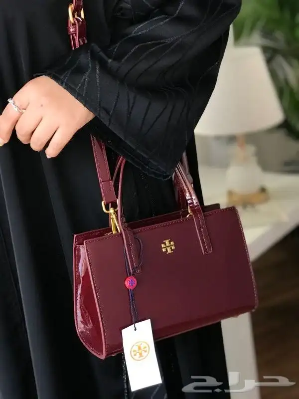 شنط ماركة ميو ميو وجميع الماركات الاكثر طلبا 27