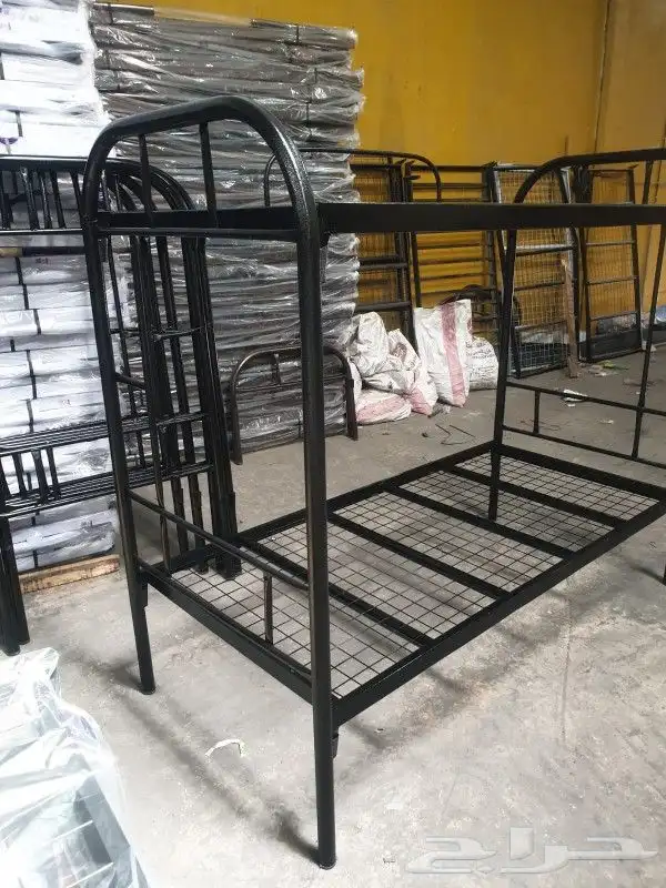 للمفروشات سراير بطانيات مفارش مخدات غرف نوم دواليب 8