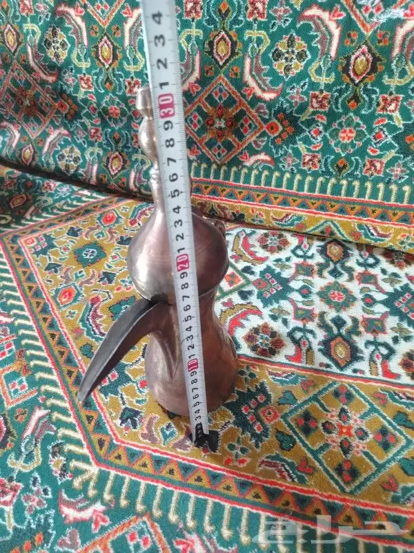 دلال قديمه وحده عليها ختمين وحده عليها ختم واحد 14