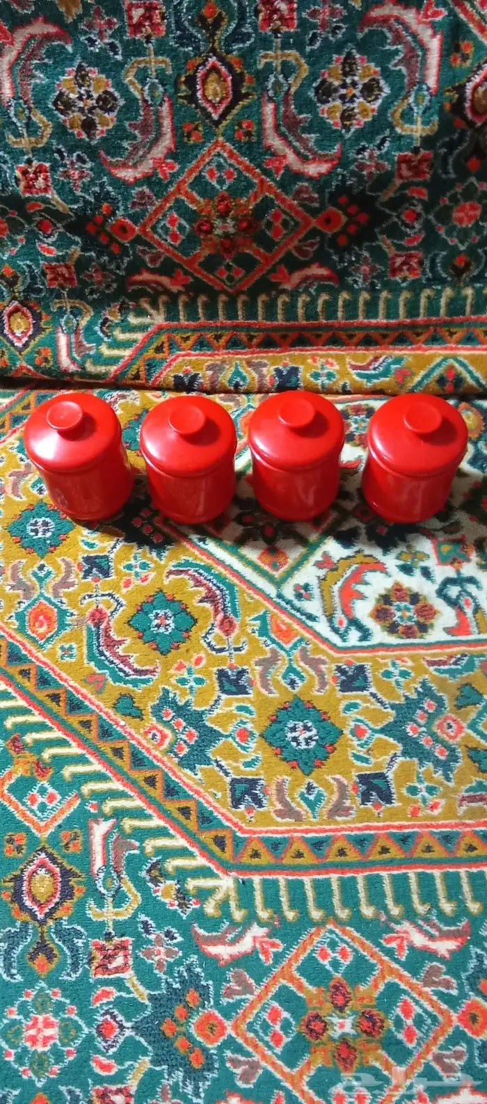 علب بهارات قديمه صناعه الماني من البلاستيك المقوه 3