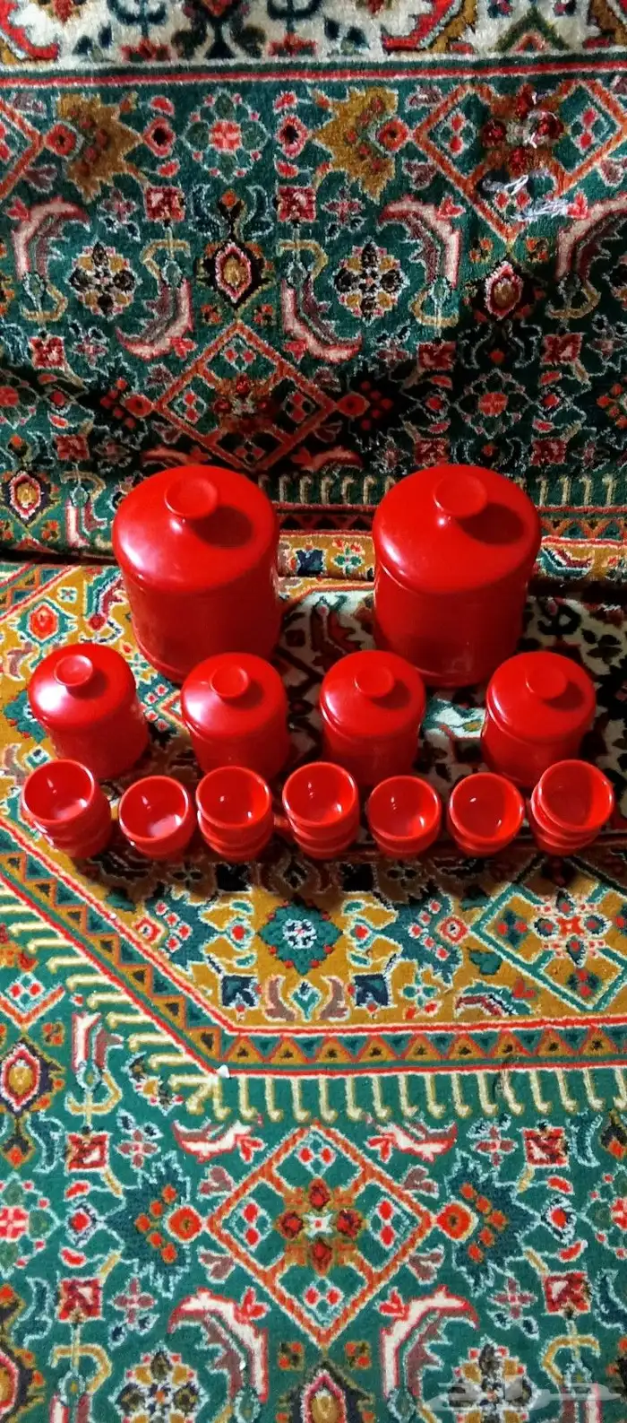 علب بهارات قديمه صناعه الماني من البلاستيك المقوه 0