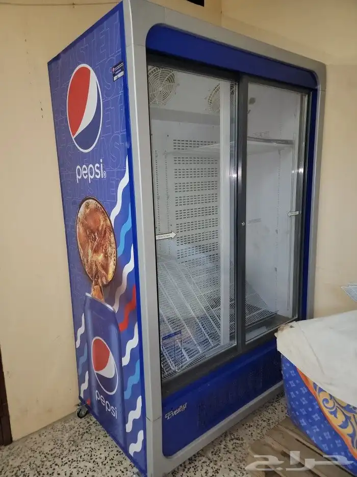 ثلاجات واغراض مطعم 5