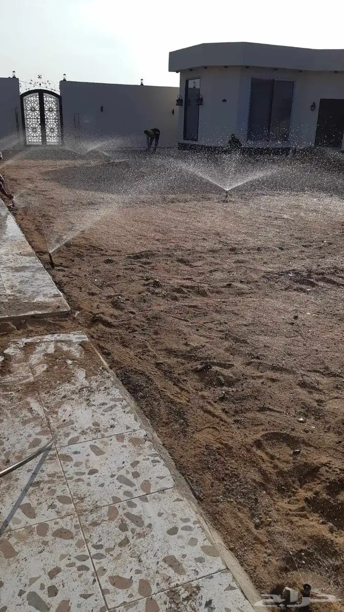 منسق حدائق جده ومكه زراعه النجيله الطبيعي شبكات الري 6