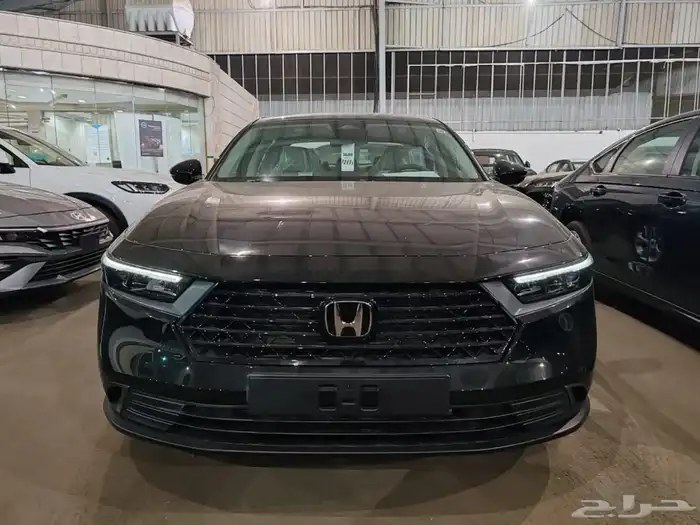هوندا اكورد ستاندر 2025 0