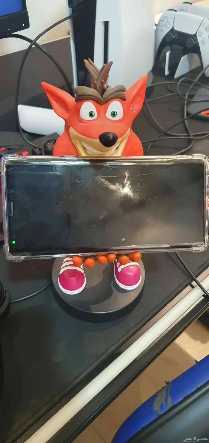 فيقر حامل اليد كراش بانديكوت 2