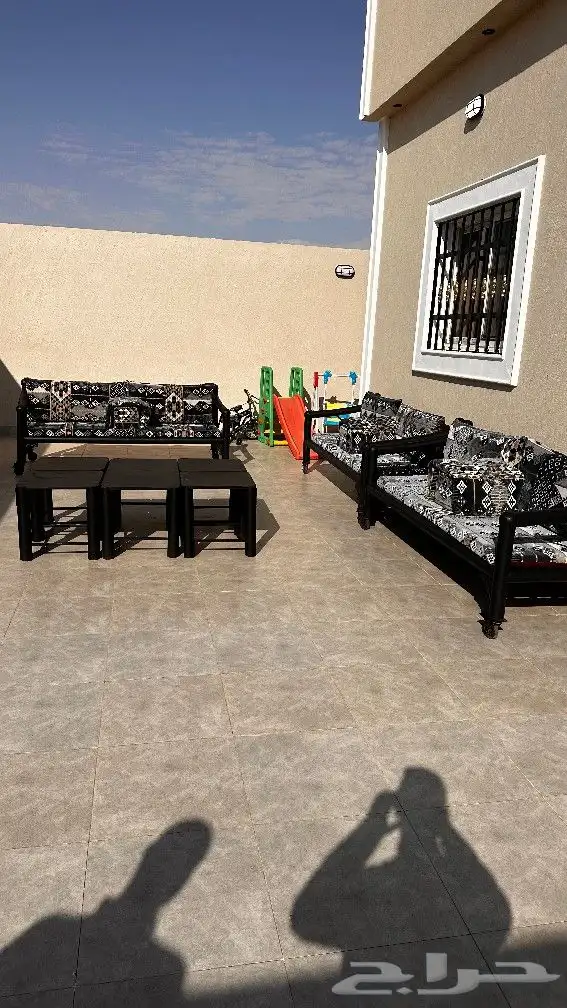 كرسي جلسات خارجيه كويتيه كنب حديد 3