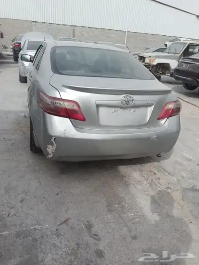يوجد لدينا قطع غيار كامري 2010 0