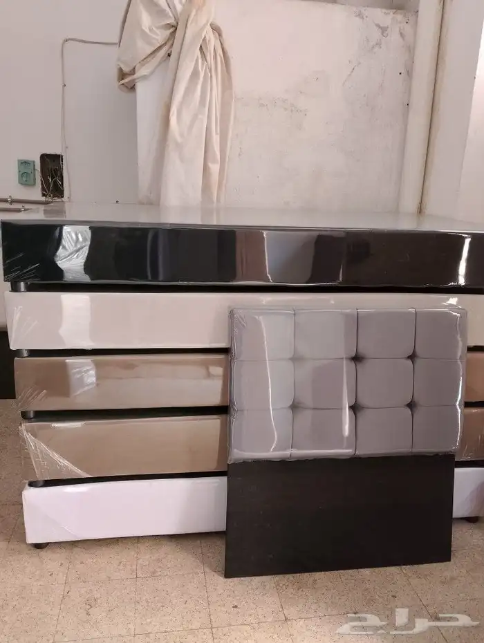 مرتبه طبي نفر واحد طراح نفر واحد طبي نفر ونص 8