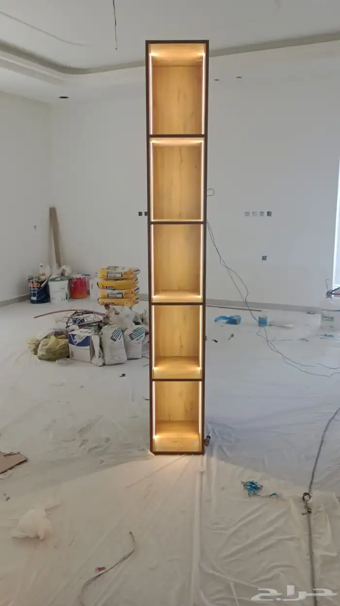 رخام صناعي . وطبيعي . واعمال خشبية . 6