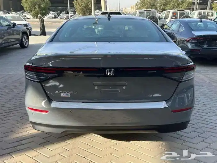 هوندا اكورد نص فل 2024 بالنقد والتقسيط 6