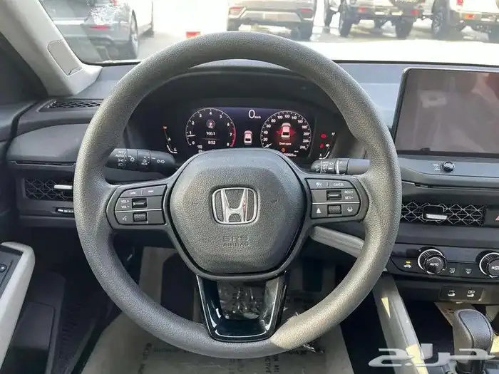 هوندا اكورد نص فل 2024 بالنقد والتقسيط 4