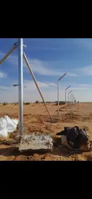 نقوم بتركيب الشبوك والسواتر وتوريد أنخيل وغرسه واشنطن وعربي 7