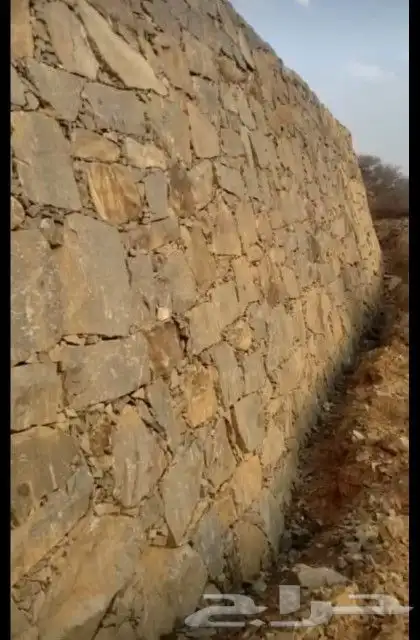 يوجد لدنيا بكلينات للبناء ولقص الاراضي وتفتيت الصخور 1