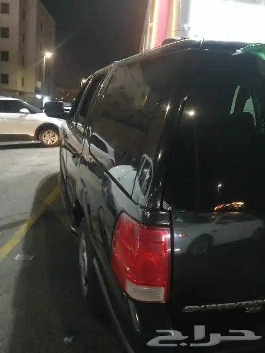 سياره فورد اكسبديشن اسود 0