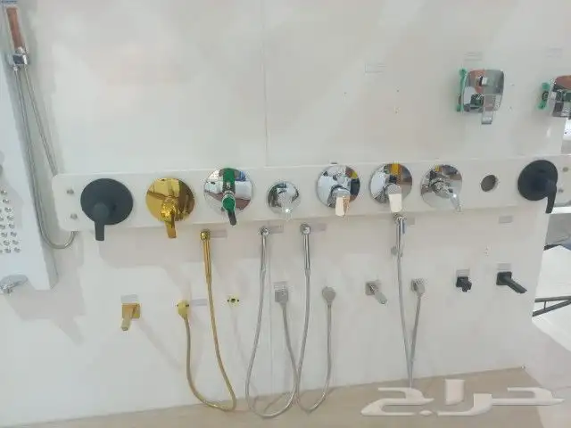 جميع انواع السباكه وتأسيس وترميم وتركيب سيراميك 0