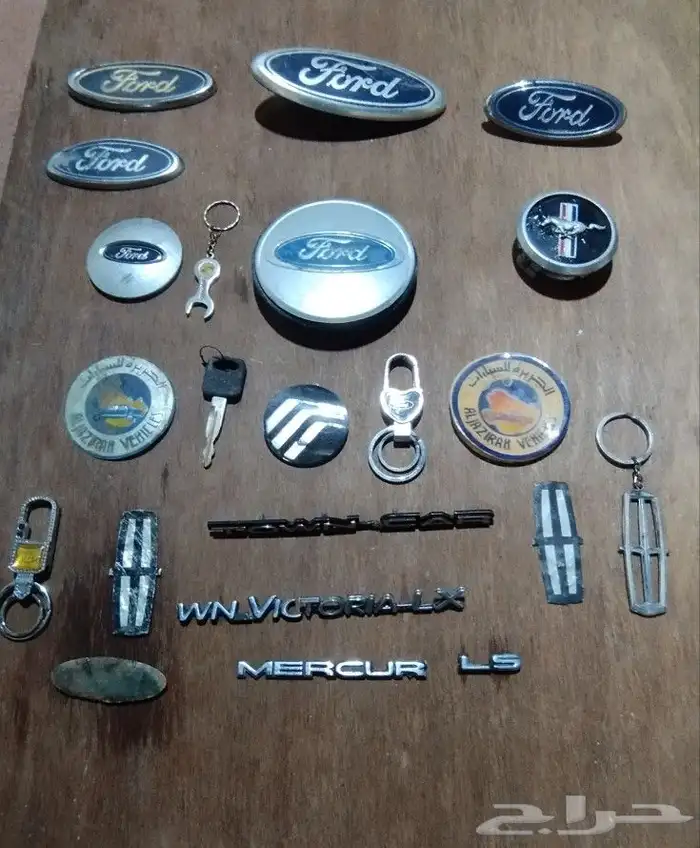 شعارات وقطع غيار سيارات 2