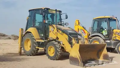 قلابات سكس شيولات تريلات بوكلينات دينات للايجار والقطوعه 6