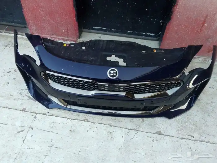 يتوفر لدينا صدامات استينجر 2019 - 2023 اصلي وكالة 5