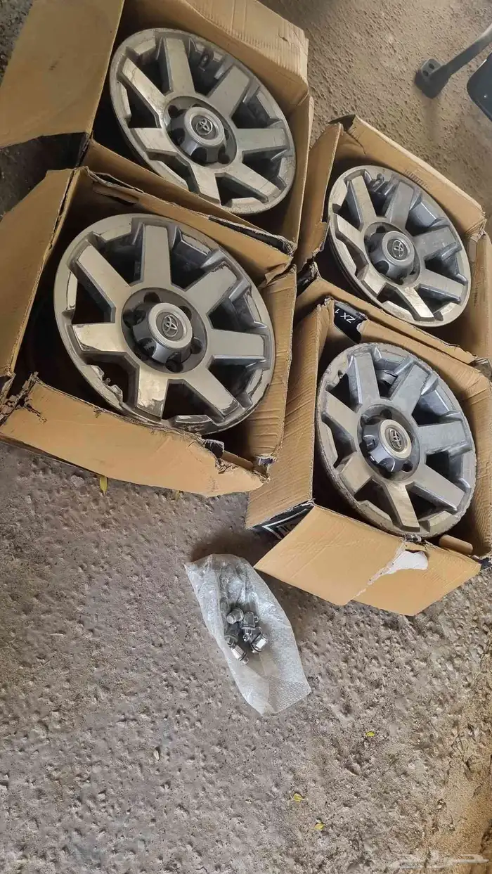 4 جنوط اصلية FJ 0