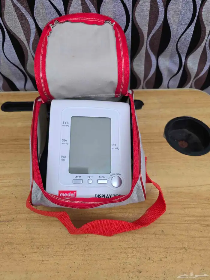جهاز قياس ضغط الدم 1