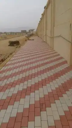 نعمل في اعمال الانترلوك والبلدوره واعمال الحجار 2