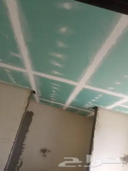 Paint instructor Hail 1