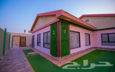 استراحة الشرق قسمين 0