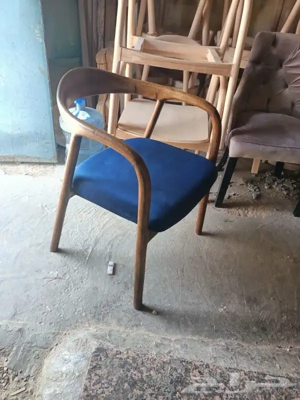 طاولة طعام تفصيل على حسب الطلب 5