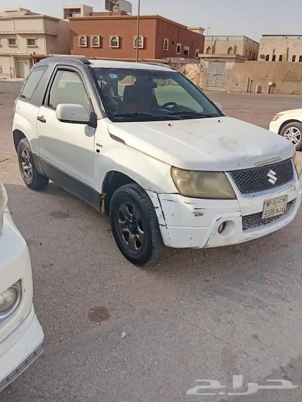 سيار فيتراء سزوكي 2007 نظيف قير عادي فيه ثاني يحتاج. تروس 2