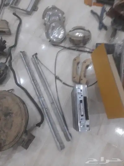 قطع هايلكس 77 او 78 طبلون مع شبك دركسون واغراض اخ 18