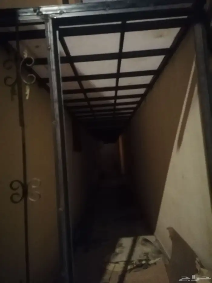 مضلات وسواتر وبرجولات بيوت شعر سندوتش بنل قرميد كلادنق 4