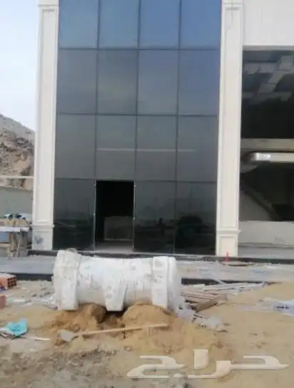 يوجد لدينا استركشر وزجاج سكريت بكل انواعه 5