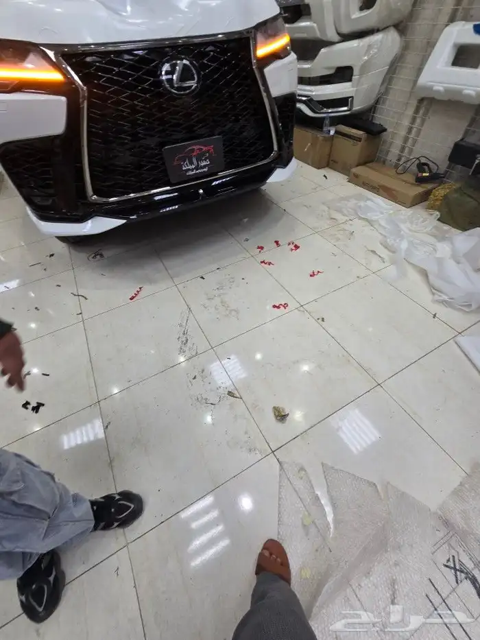 جيب لكزس 2025 3